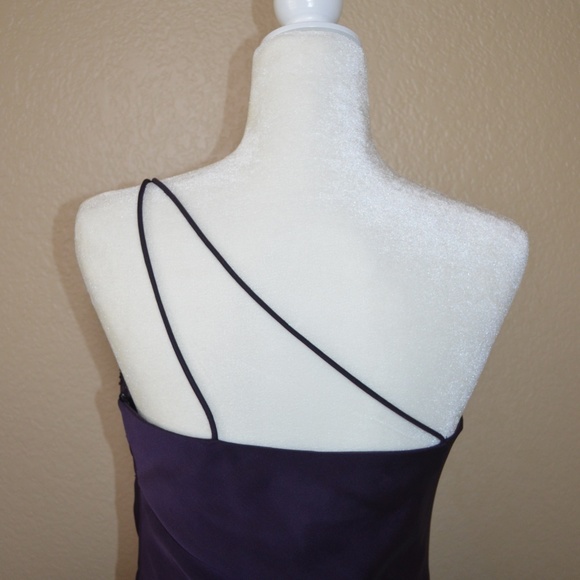 Niki Livas Purple One Shoulder Evening/Prom Dress - Picture 4 of 8